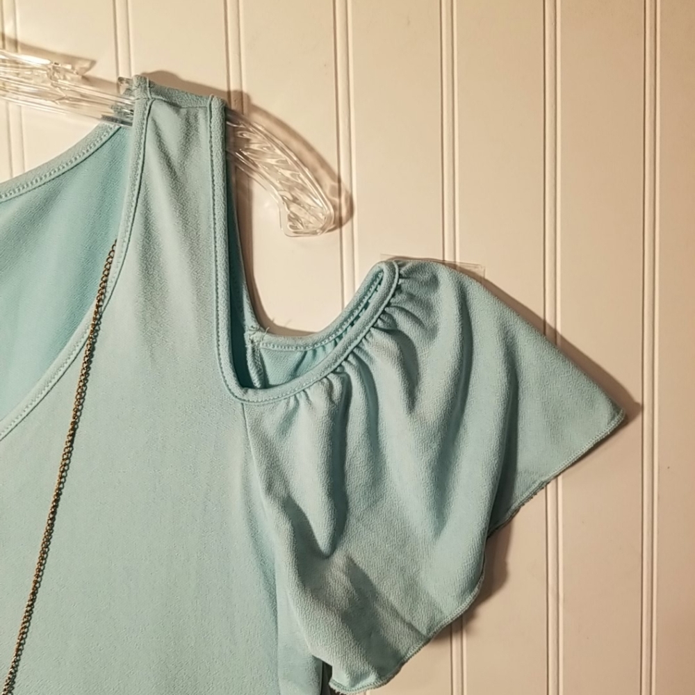 NWT rue 21 Large SS Open Shoulder Vneck Blouse - Picture 2 of 8